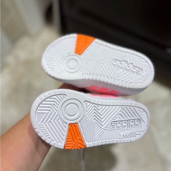 adidas White and Orange Sneakers with Velcro Straps - Picture 5 of 5